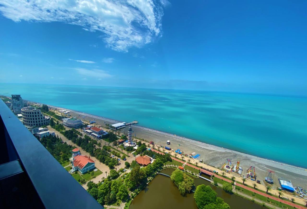 Sea View Apartments In Orbi City Batumi Bagian luar foto